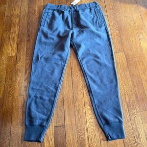 Abercrombie & Fitch - Soft A&F Fleece Pants - Men’s Small GREY
